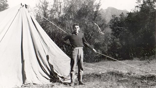 Petr Polacek pět let po emigraci do Argentiny na prázdninách v Bariloche, 1954. Zdroj: archiv pamětníka