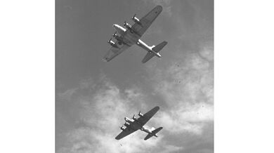 Boeing B-17G, Fritz Cohen, Public domain, prostřednictvím Wikimedia Commons