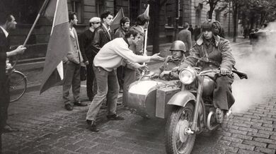 Praha 21. srpna 1968, Josef Novotný (* 1941). Zdroj: © Nachlass Volker Krämer, Hamburg