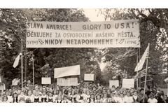 Oslava osvobození města Sušice, 6. květen 1945<br /> 