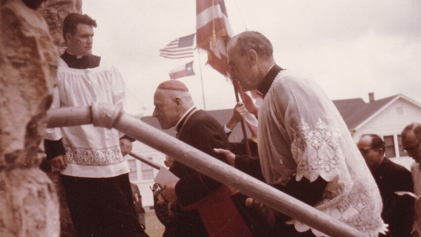 Petr Esterka doprovázel v roce 1966 kardinála Berana na cestách po USA. Foto: Paměť národa