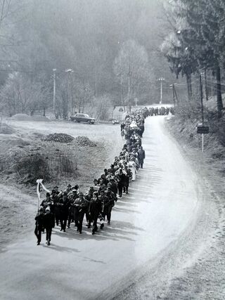 Fotografie pohřbu Marie Živné, zdroj: archiv rodiny Živných