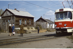 Kontrasty: staré a nové... Barnaul, Sibiř, SSSR, 1973