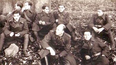 Vojáci při mobilizaci roku 1938. Zdroj: archiv pamětníka Jaroslava Kozlíka. 