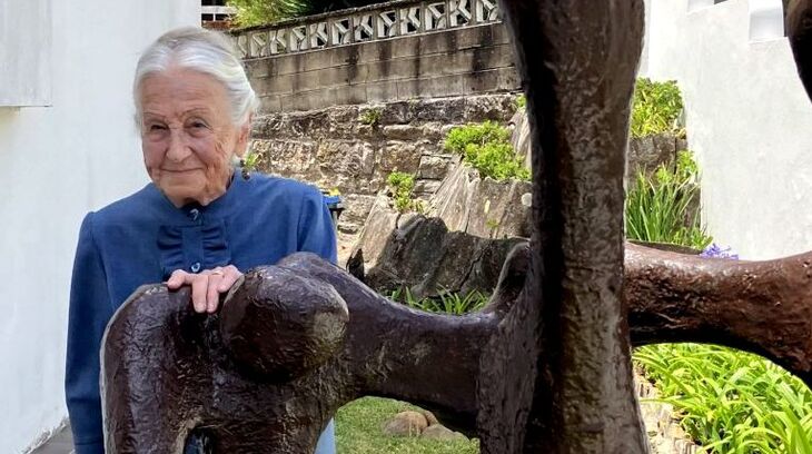 Olga Horak přes svým domem v Sydney. Foto: Robert Břešťan, HlídacíPes.org