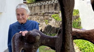 Olga Horak přes svým domem v Sydney. Foto: Robert Břešťan, HlídacíPes.org