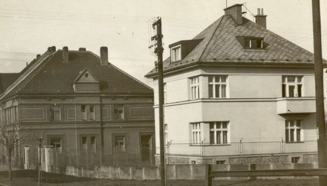 Vila rodiny Kopeckých v roce 1939, zde se v květnu 1945 ubytovali britští vojáci