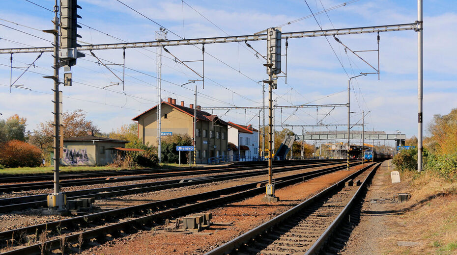 Železničáři sabotovali cestu vlaku se sovětskou rušičkou rozhlasu