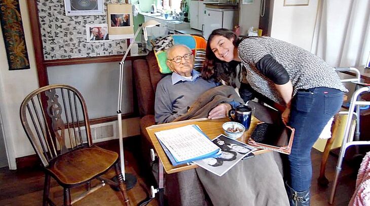 „Wintonova vnučka“ Shawna Lum a její „dědeček“ Sir Nicholas George Winton. Zdroj: Shawna Lum