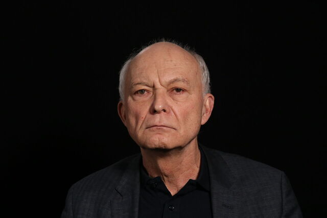 Tomáš Honěk při natáčení s Pamětí národa. Zdroj: Post Bellum 