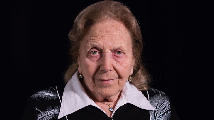 MUDr. Raja Žádníková, CSc. v roce 2019 při natáčení pro Paměť národa. Foto: Post Bellum 