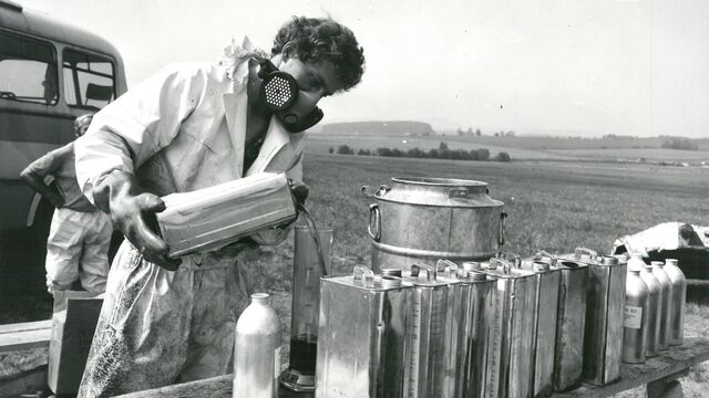 Letecké postřiky, červen 1980. Zdroj: KRNAP