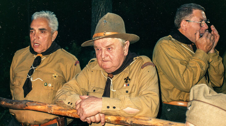 Zbyněk Janovský jako Havran (první zleva) s bratrem Wanadu a Starým vlkem, rok 1969. Zdroj: archiv pamětníka