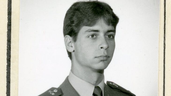 Frekventant Pohotovostního pluku Veřejné bezpečnosti rotný Václav Karel v roce 1986. Zdroj: Archiv bezpečnostních složek (ABS)